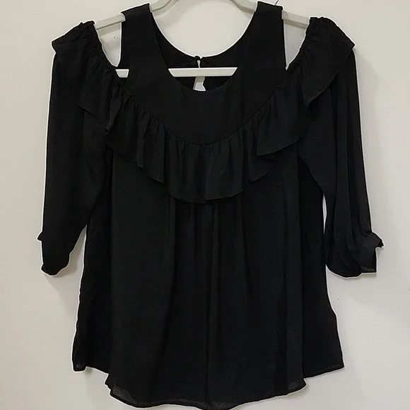 Anthro MAEVE RUFFLE COLD SHOULDER CUT OUT LIGHTWEIGHT BLACK DRESSY BLOUSE SIZE 2 - Picture 6 of 15